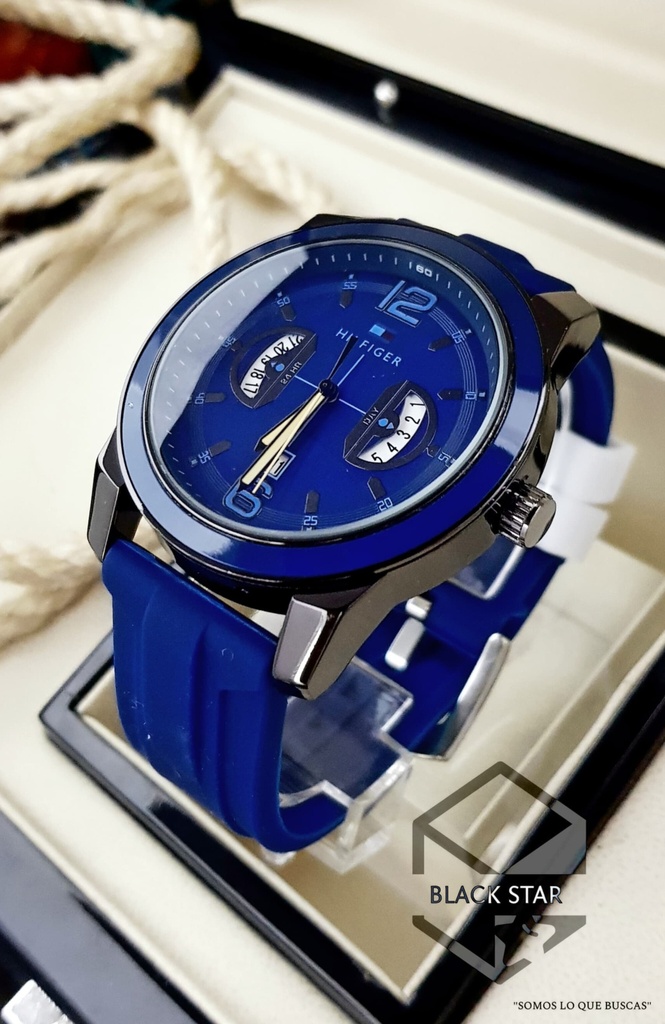 TOMMY HILFIGER